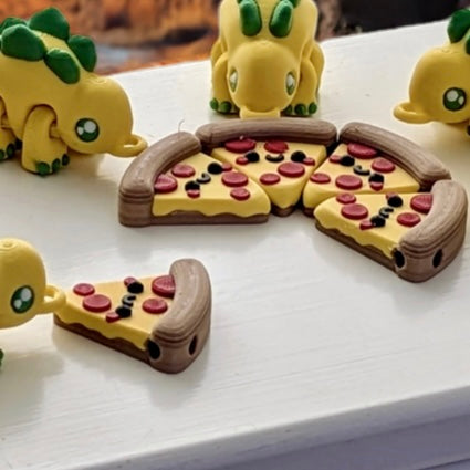 Super cute 3d printed Pizza Slice keychain